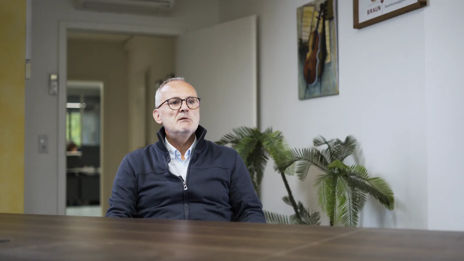 Standbild aus dem Imagefilm für Steuerberater Braun & Braun